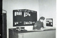 Army Numerical e999917494 p24 Kamp Vught Lt J E DeGuire 21-23 april - Copy