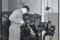Army Numerical e999917494 p26 Kamp Vught Lt J E DeGuire 21-23 april - Copy